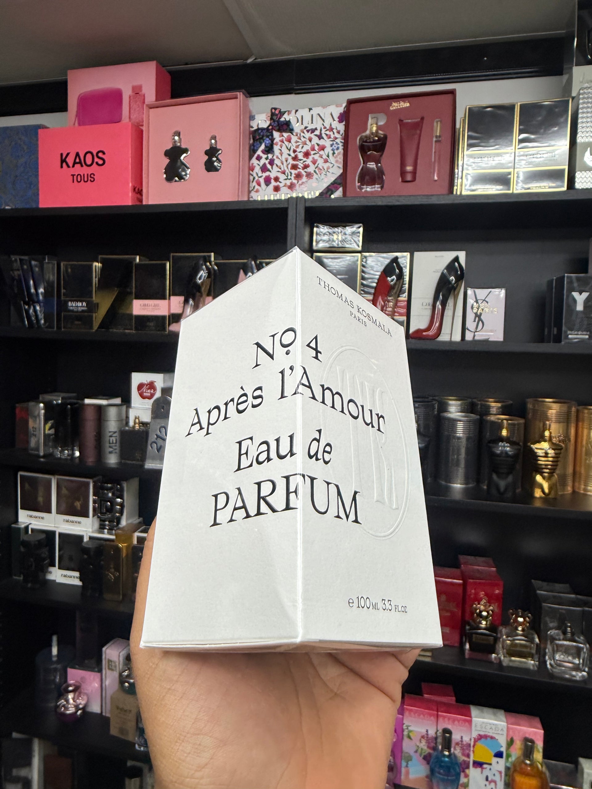 NO. 4 APRES l’AMOUR