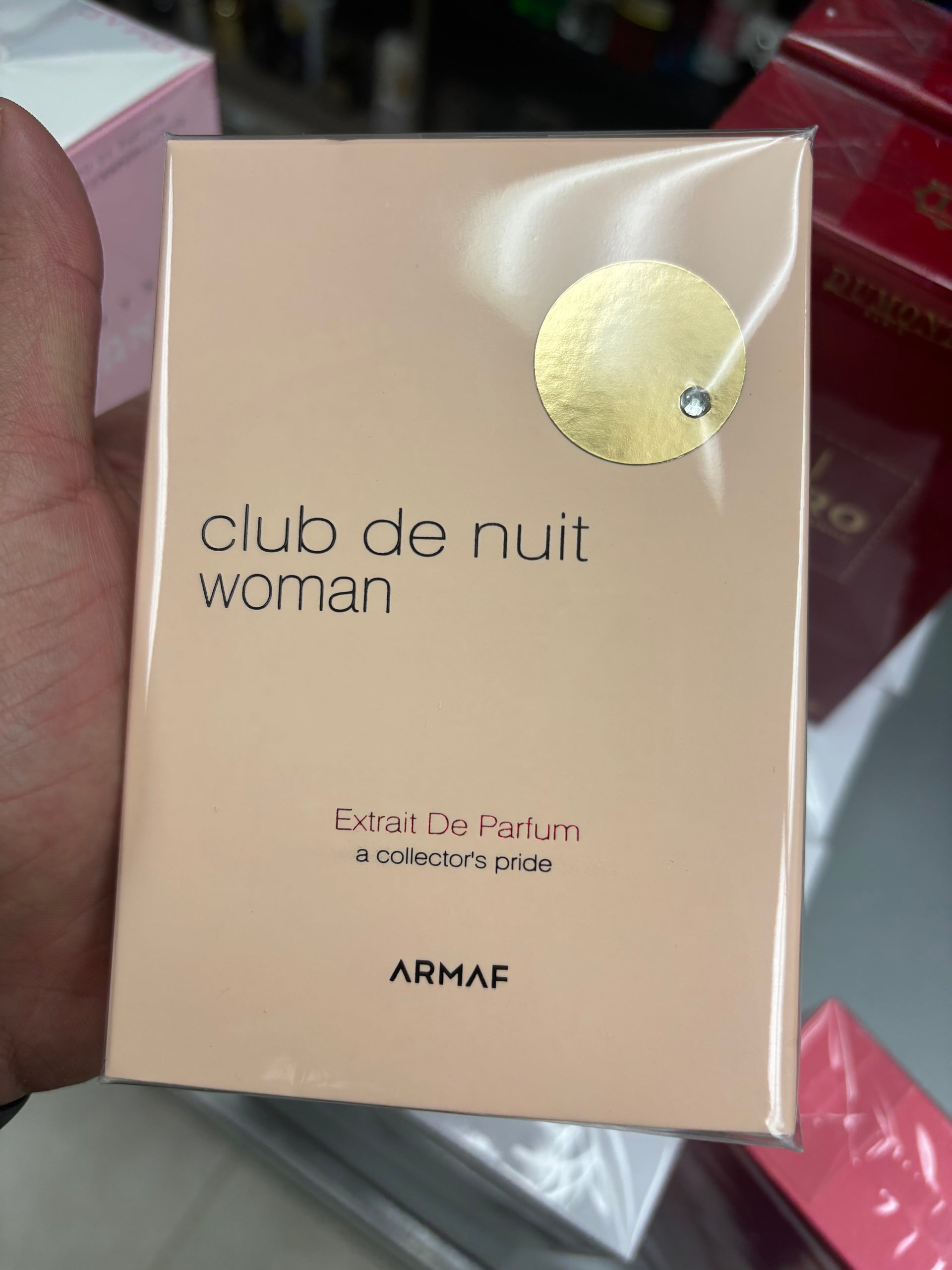 CLUB DE NUIT WOMAN EXTRAIT DE PARFUM